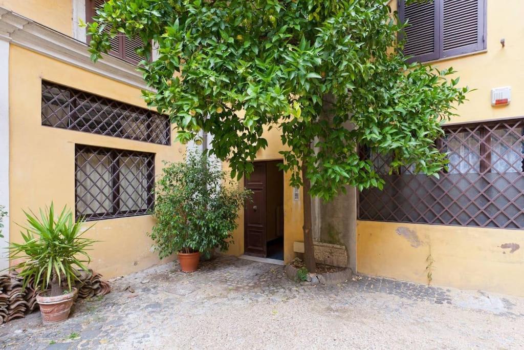 Discover The Pantheon From The Berardi Studio Flat Buitenkant foto